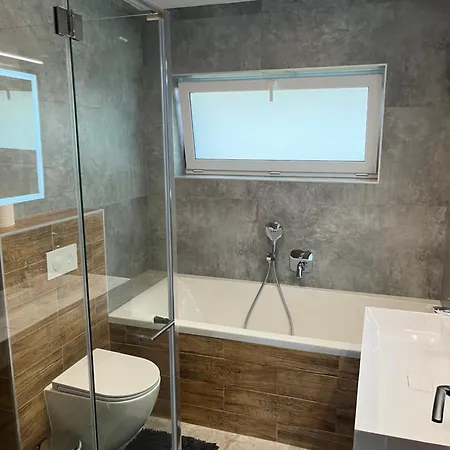 Apartmanovy Dom Panorama Park * Vlkova