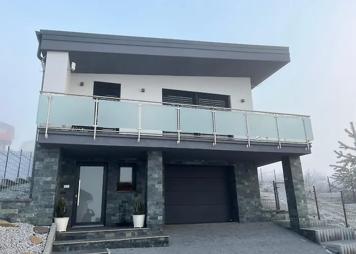 Apartmanovy Dom Panorama Park בית נופש